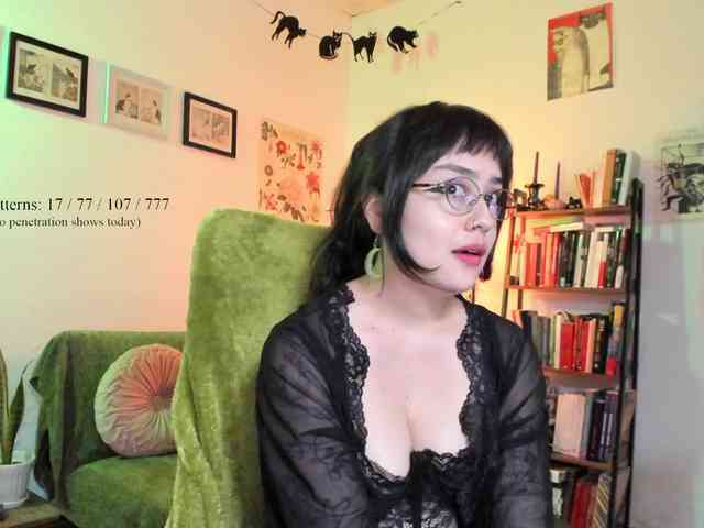 Luci--ana webcam