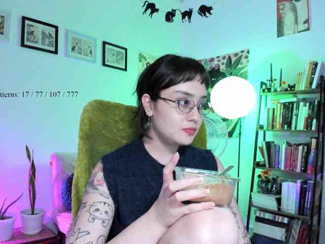 Luci--ana webcam