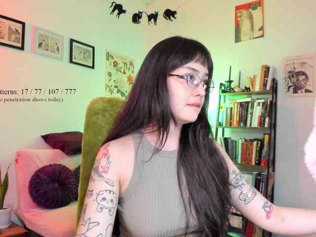 Luci--ana webcam
