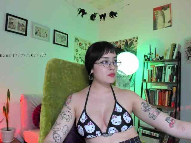 Luci--ana webcam