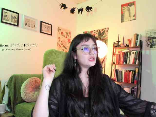 Luci--ana webcam