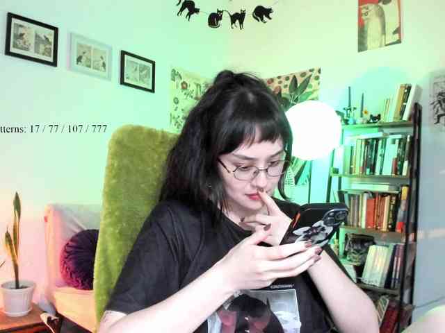 Luci--ana webcam