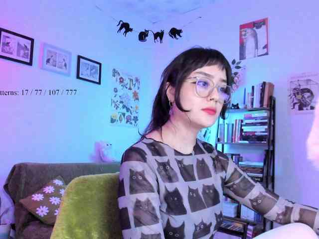 Luci--ana webcam
