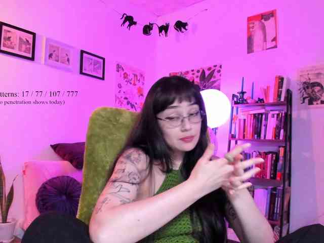 Luci--ana webcam