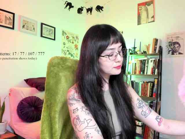 Luci--ana webcam