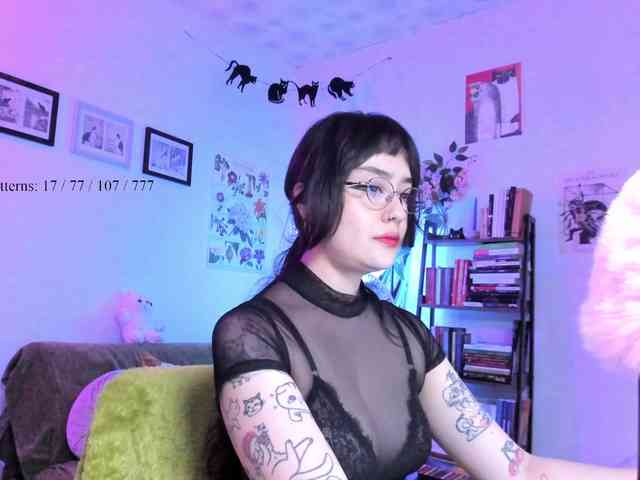 Luci--ana webcam