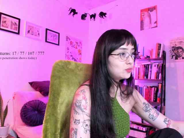 Luci--ana webcam