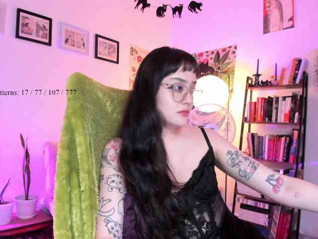 Luci--ana webcam