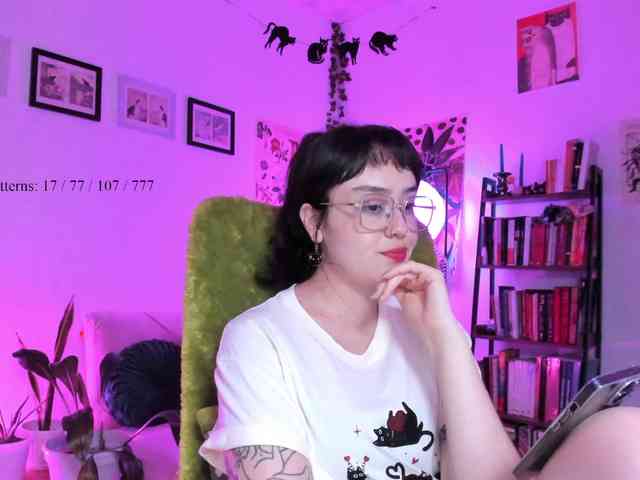 Luci--ana webcam