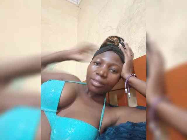 Hornykerry webcam