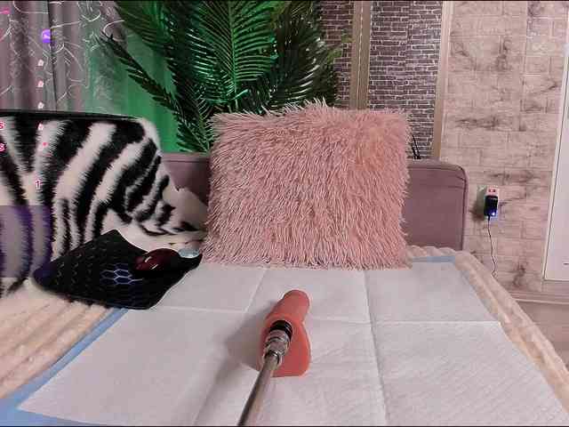 Adela27 webcam
