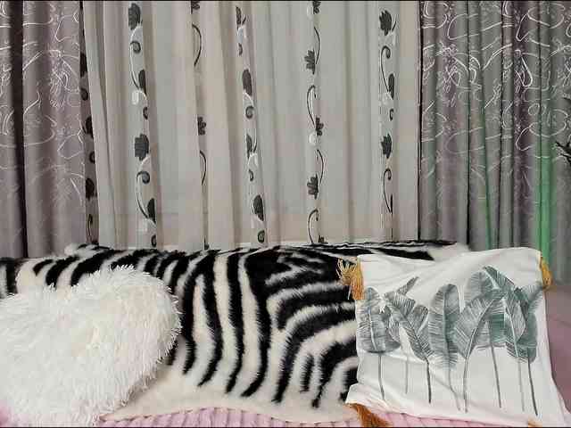 Adela27 Adela27