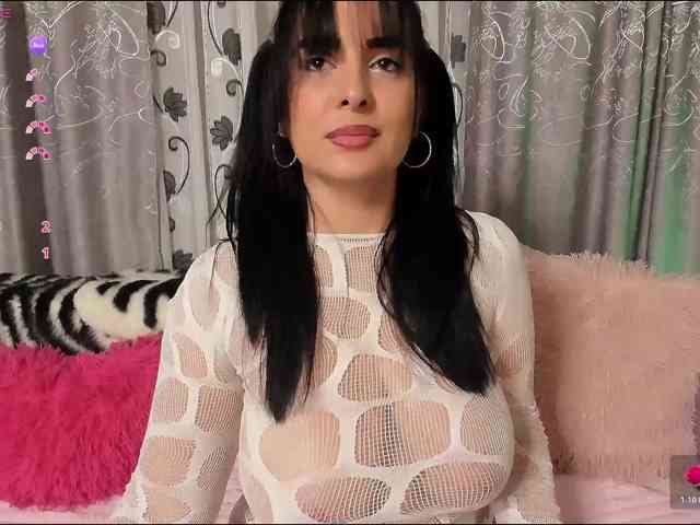 Adela27 webcam