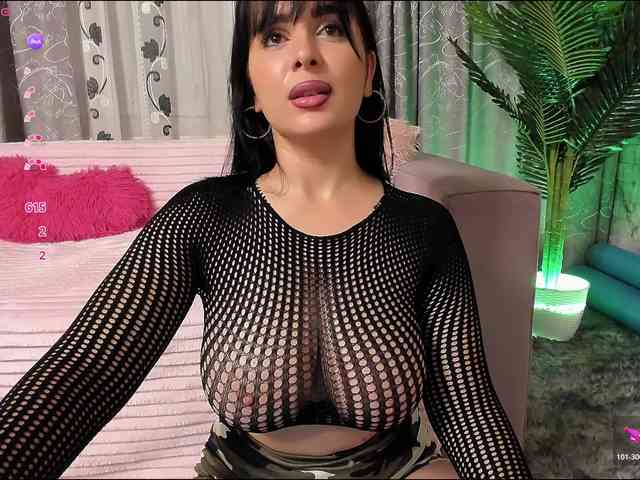 Adela27 webcam