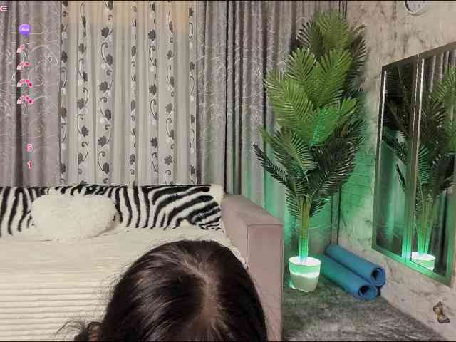 Adela27 Adela27