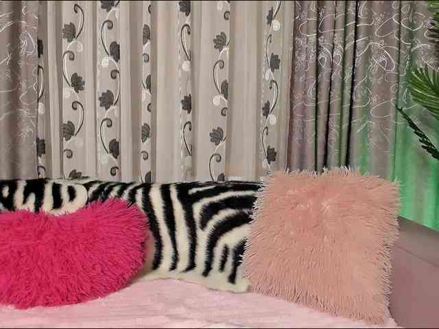 Adela27 Adela27