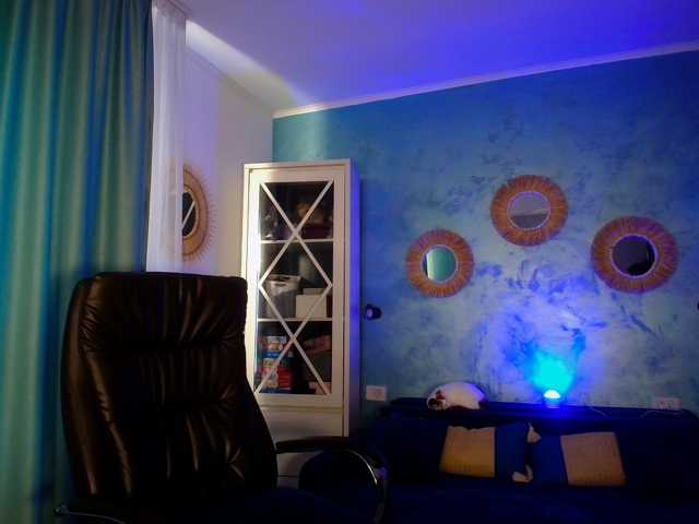 Amasha111, en directo ahora en BongaCams