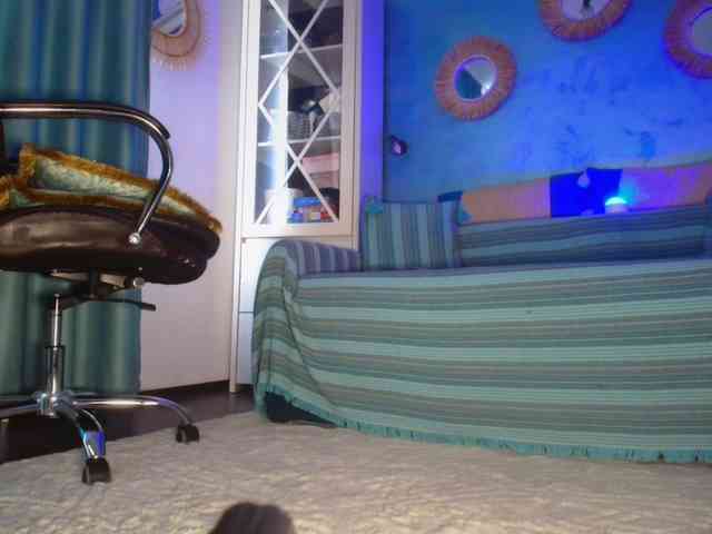 Amasha111 webcam