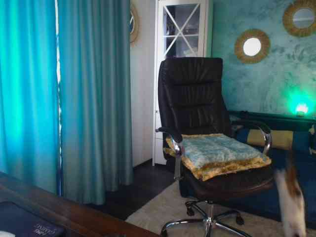 Amasha111 webcam