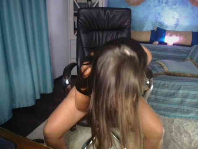 Amasha111 webcam