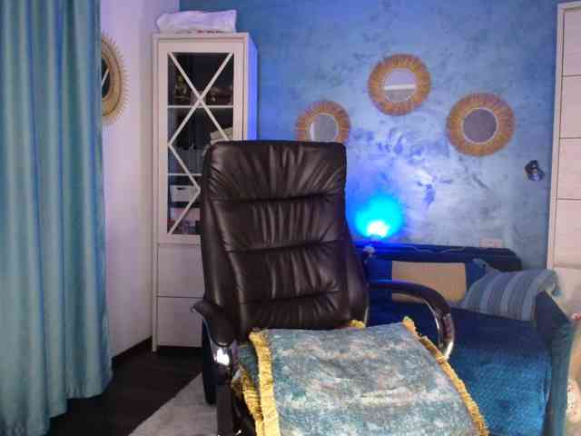 Amasha111 webcam