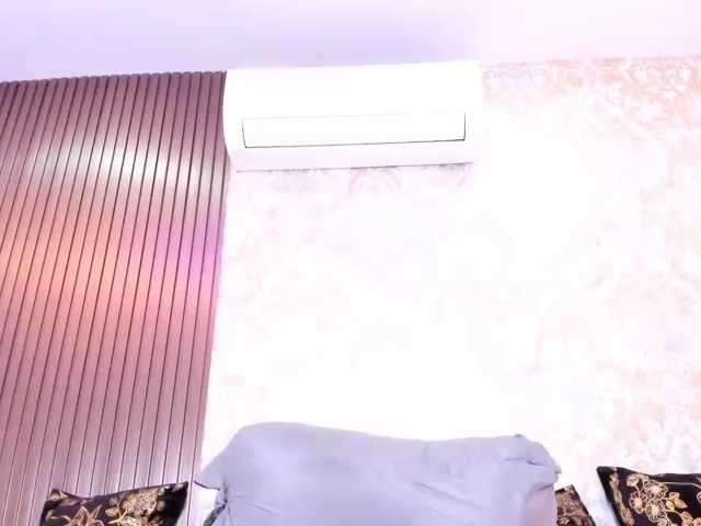 ShantalAddams, live now on BongaCams