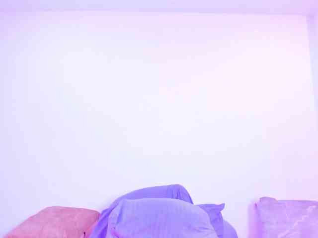 ShantalAddams webcam