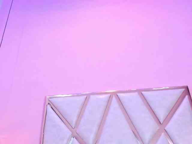 ShantalAddams webcam