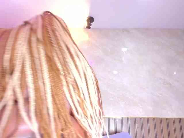 ShantalAddams webcam