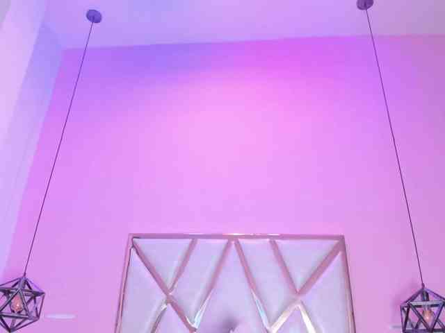 ShantalAddams webcam