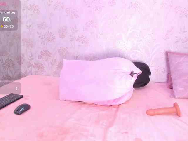 ShantalAddams webcam