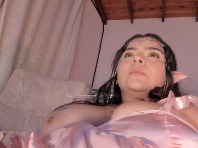 thecurvygirl live cam