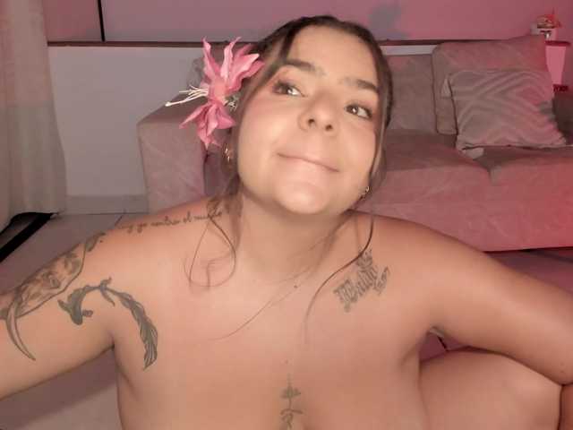thecurvygirl