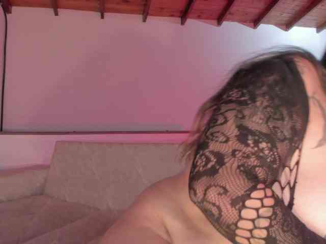 thecurvygirl webcam