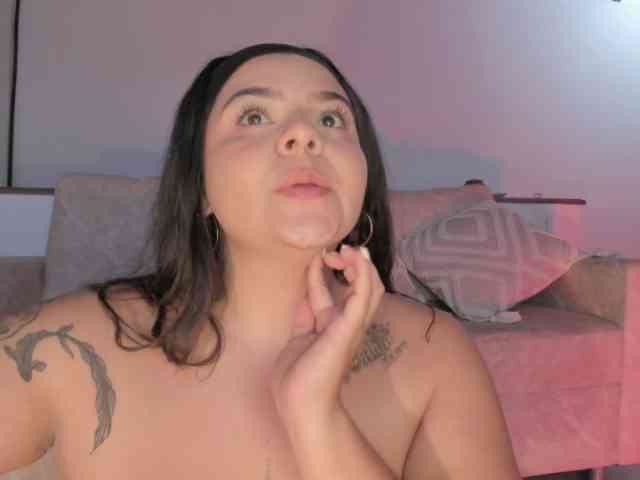 thecurvygirl webcam