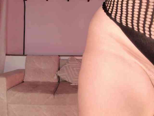 thecurvygirl
