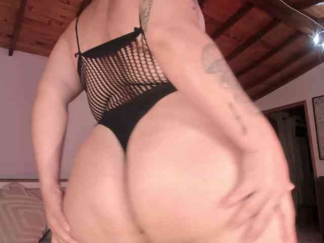 thecurvygirl webcam
