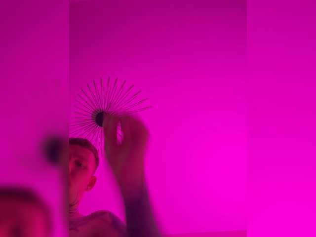 Zlnttt Live Cam on BongaCams