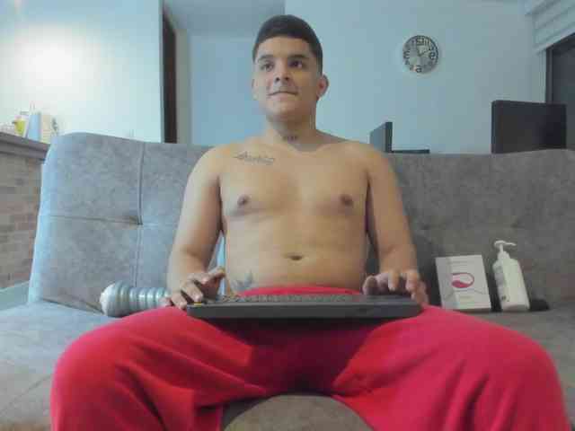 Martinjhonsom13 Sex Cam Show