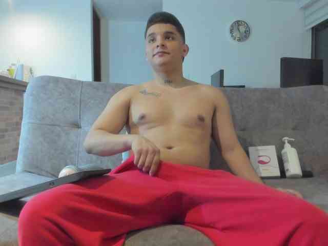 Martinjhonsom13 Sex Cam Show