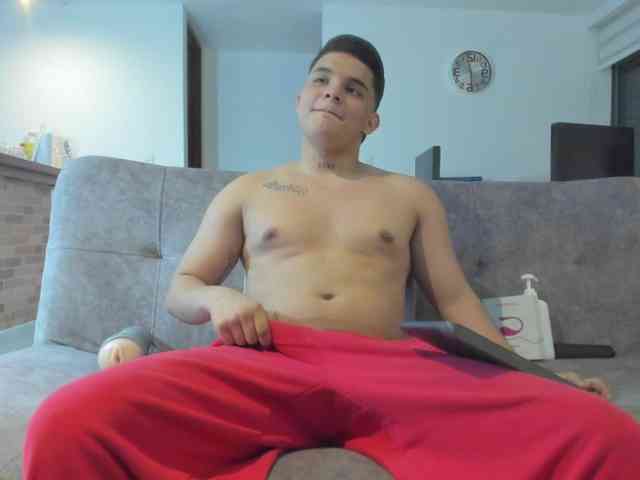 Martinjhonsom13 Sex Cam Show