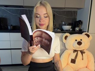 xKeryB Porn Show