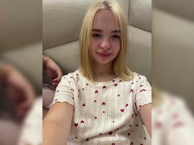 Sex chat gratuit in direct cu XKery pe BongaCams
