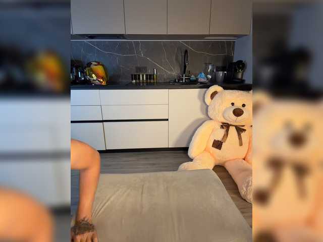 xKeryB live cam preview