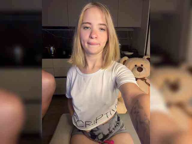 xKeryB webcam