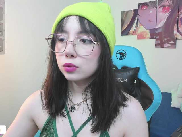 Julietacott live cam on BongaCams