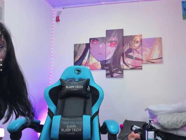Julietacott live cam on BongaCams