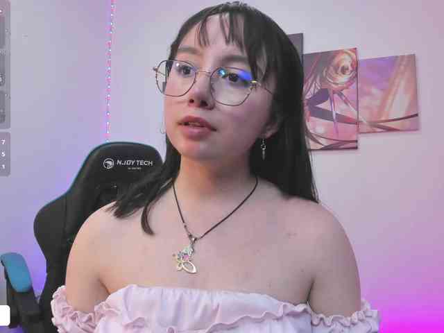 JulietaShelby webcam