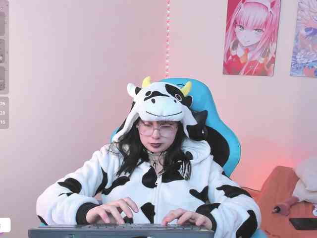 JulietaShelby webcam