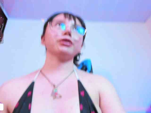 JulietaShelby webcam
